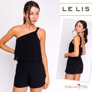 🌟LE LIS Sleeveless One Shoulder Layered Pleated Woven Mini Romper | Size L